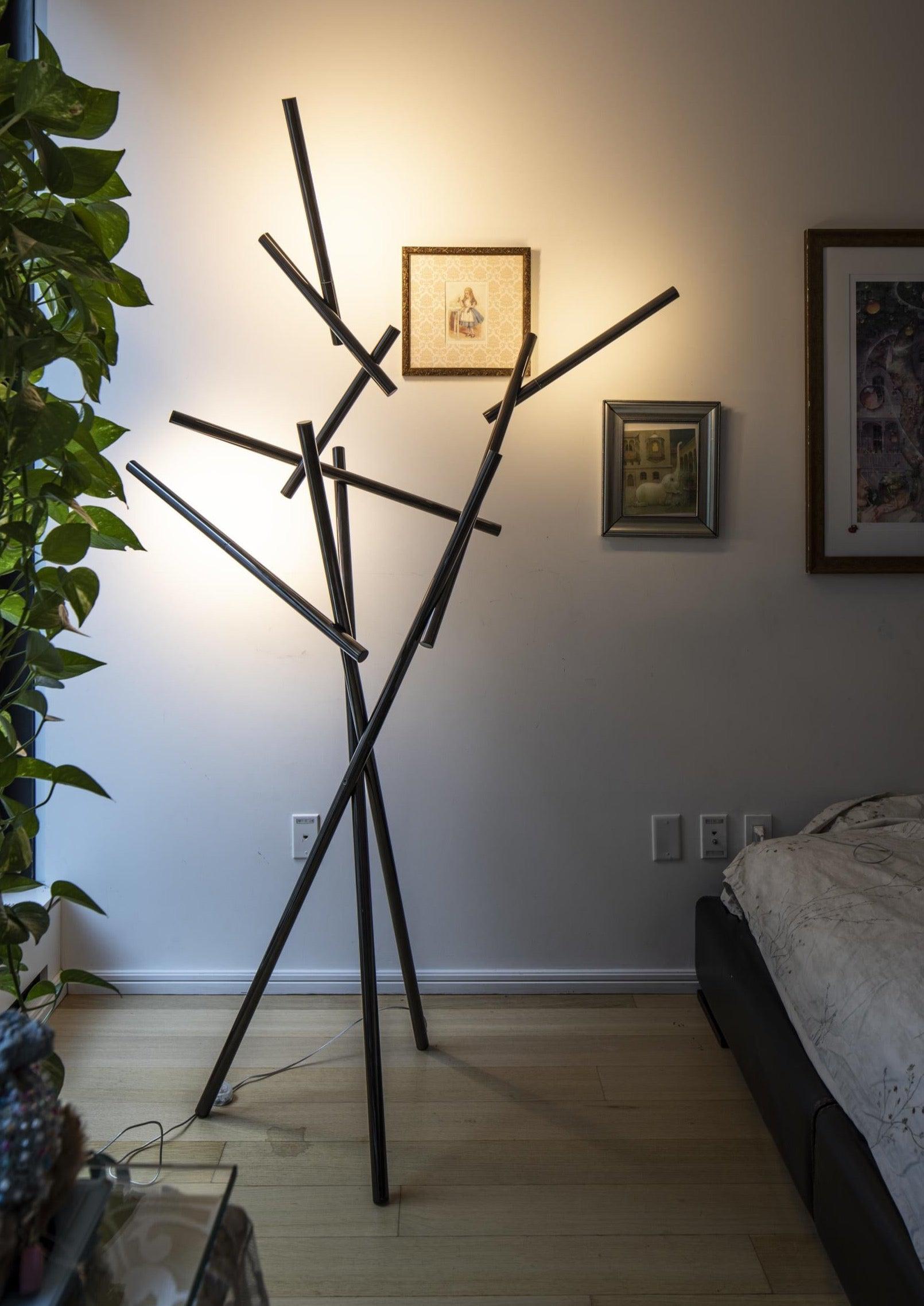 Foscarini-Tuareg-Floor-Lamp-8_1610x2276.jpg